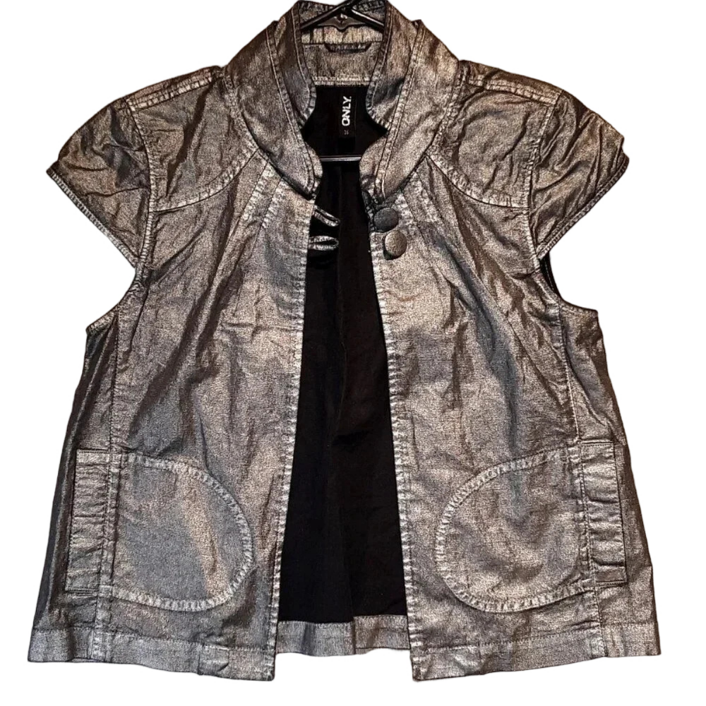 Women's ONLY NWOT Silver Blazer Size 36